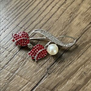 Elegant Red Crystal Tulip Brooch with Pearl Accent